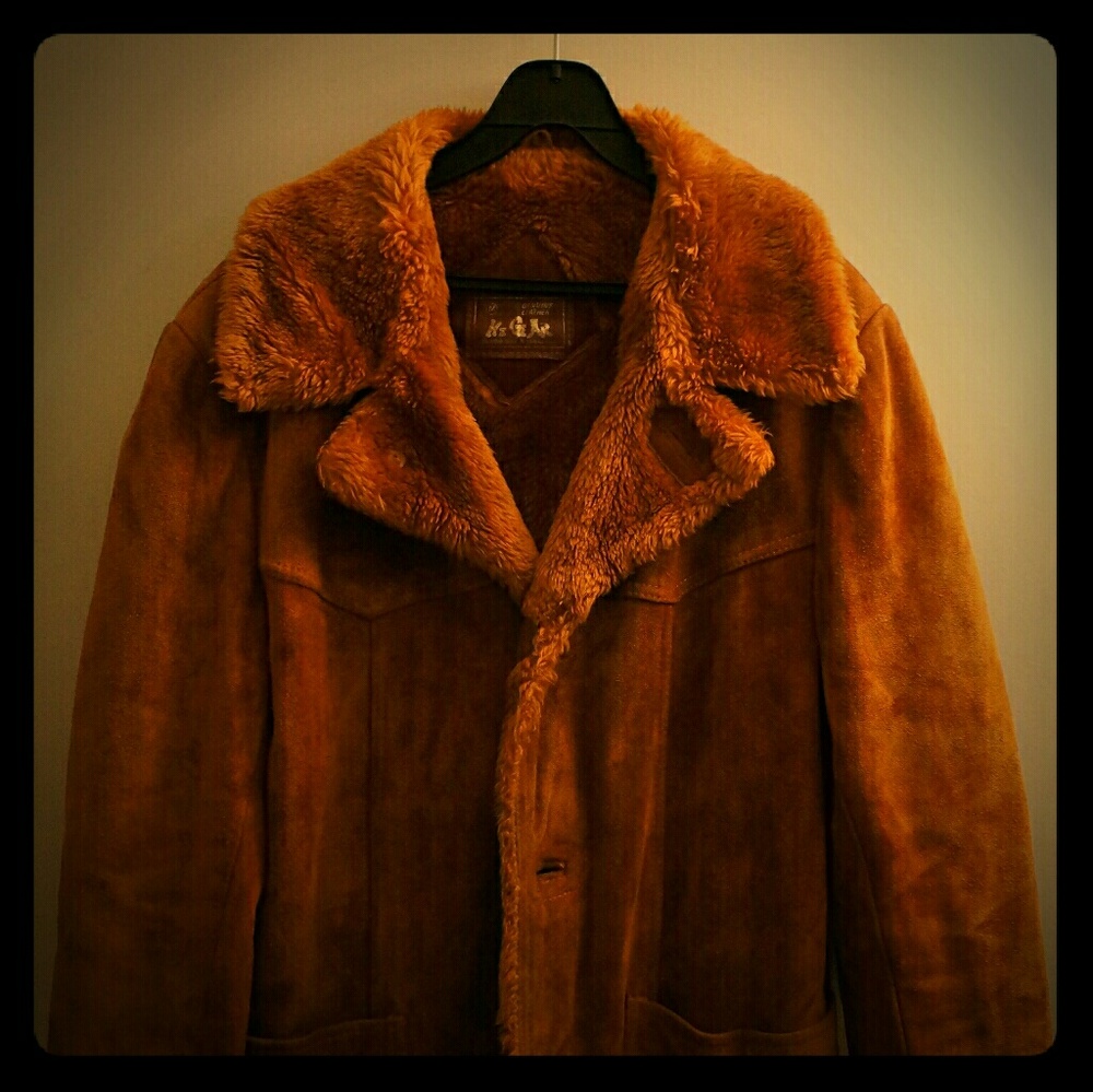 Suede light brown retro jacket with fur